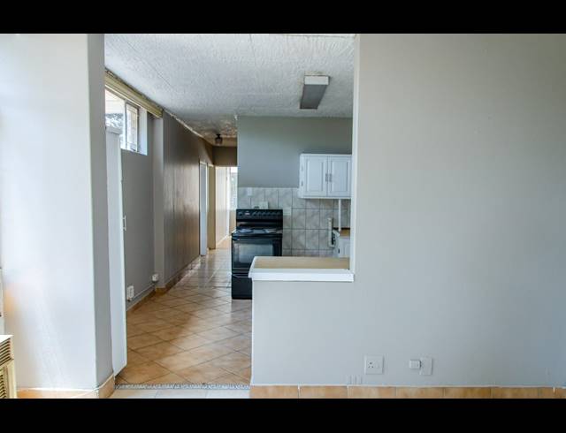 3 BEDROOM FLAT SOLD IN KILNER PARK